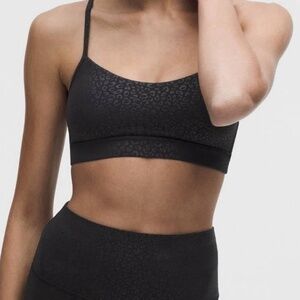 Lululemon Flow Y Bra Nulu, Black Cheetah Print. Size 6.